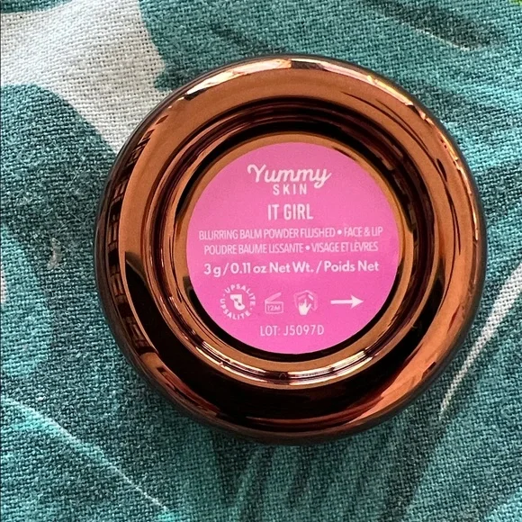 Danessa Myricks Beauty Radiant Pink Blush Yummy Skin It Girl - Picture 2 of 2